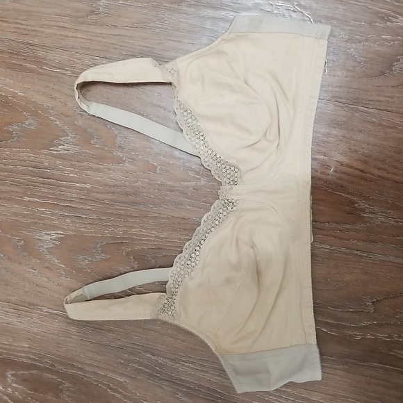 (44C) Exquisite Form Lace Eyelet Casual Neutral Classic Minimalist Padless - Picture 1 of 6